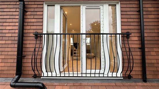 Case Study: Tay Juliet Balcony for McWhinnie Construction