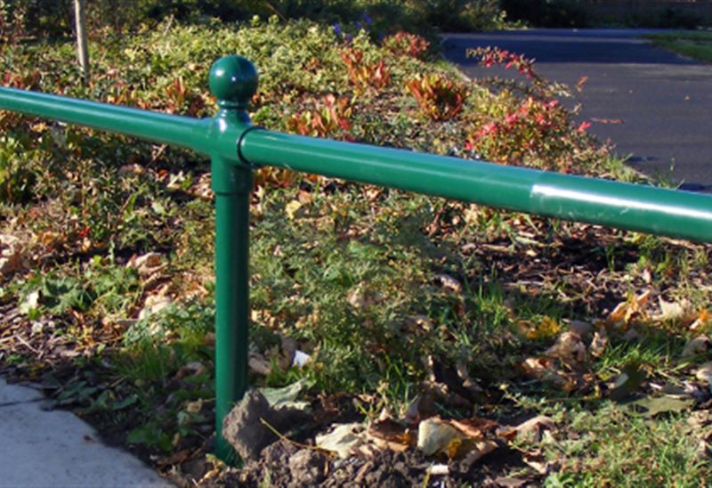 Knee rail Steelcraft