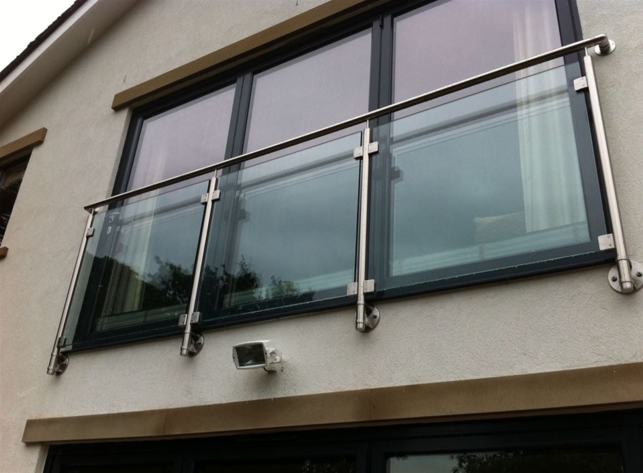 The Ultimate Guide to Maintaining Stainless Steel Railings - Steelcraft